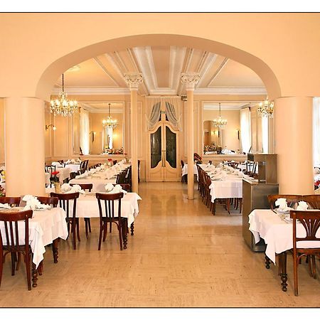Hotel Metropole Лурд Экстерьер фото